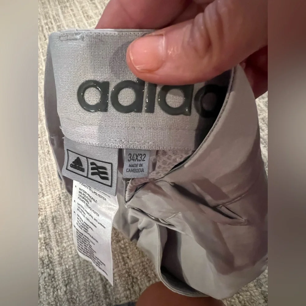 2pairs Adidas pants 34x32